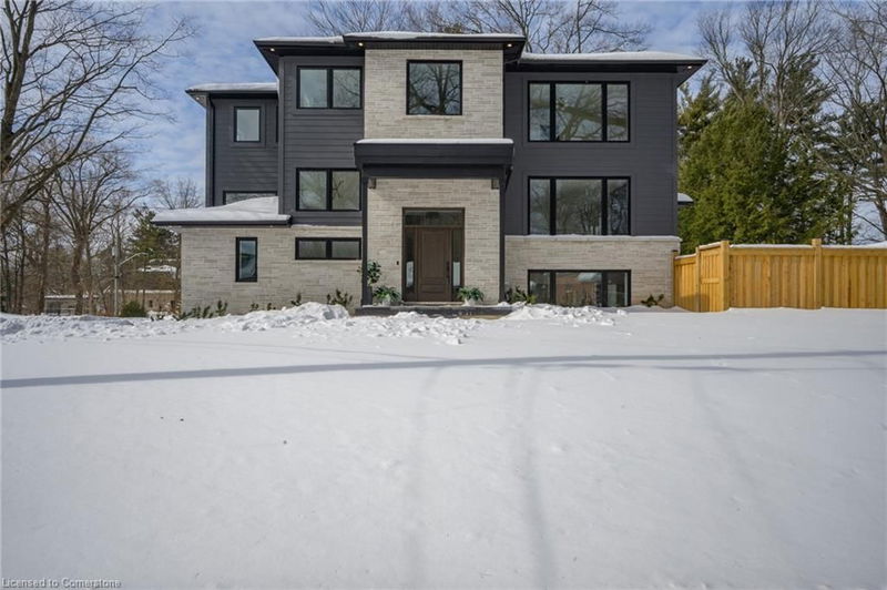 262 Robina Road, Ancaster, Ontario