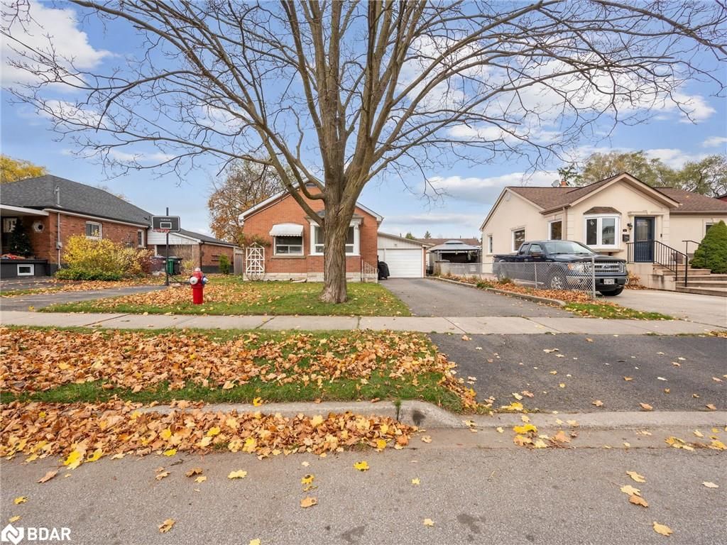 Single Family Residence for sale at 54 Woodward Avenue, Brampton, Brampton North, L6V 1K4 - MLS: 40701024