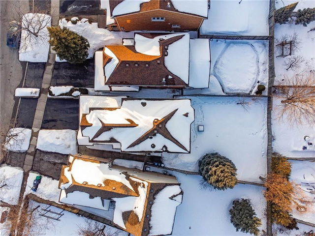 2985 Gardenview Crescent