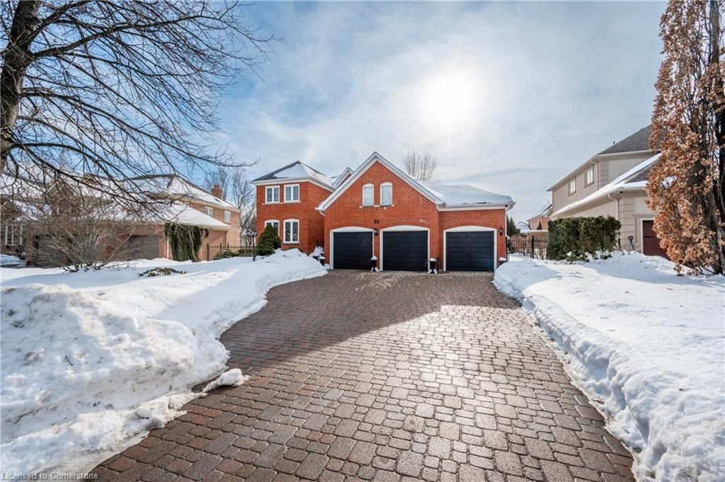 Single Family Residence sold at 92 Millrun Crescent, Vaughan, Vaughan, L4H 1A3 - MLS: 40701803