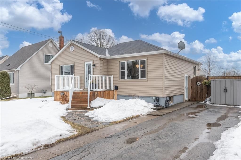 Single Family Residence for sale at 6058 Harold Street, Niagara Falls, Church, L2J 1M5 - MLS: 40701921