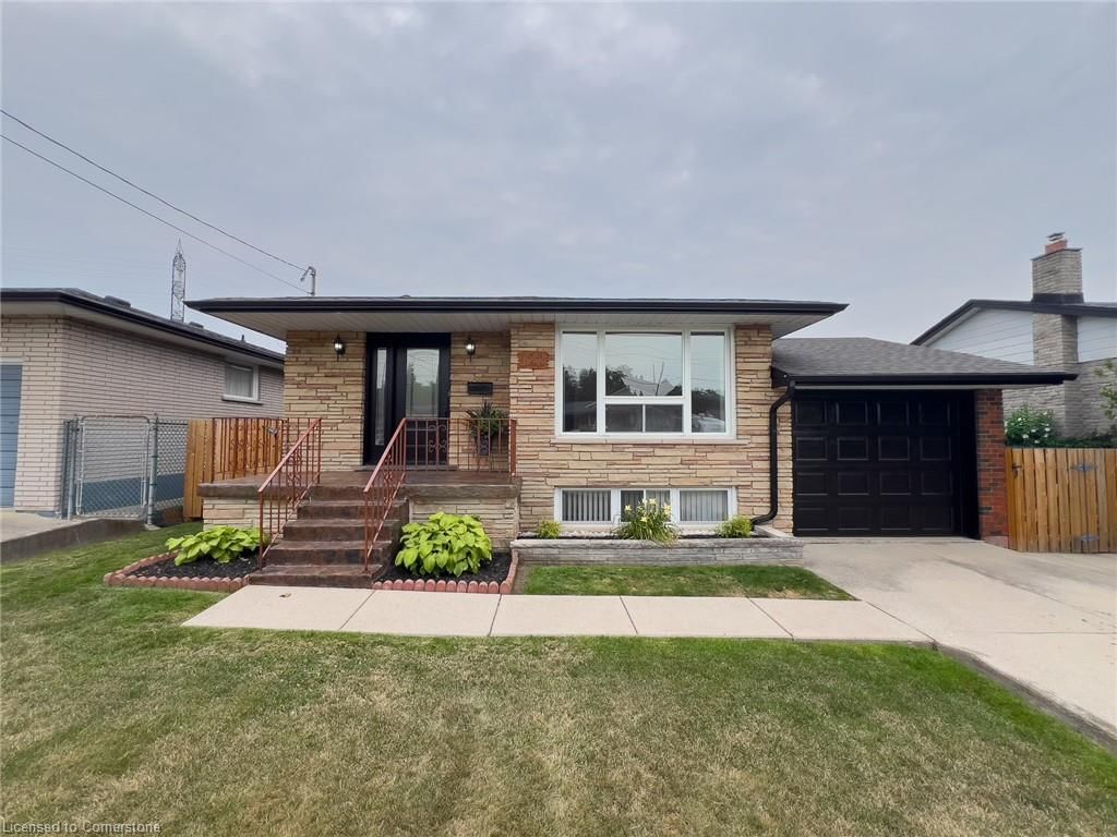 Single Family Residence for sale at 122 Glen Forest Drive, Hamilton, Red Hill, L8K 5Z1 - MLS: 40702138