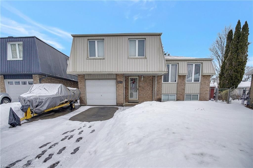 Single Family Residence for sale at 22 Dolman Court, Cambridge, Westview, N1S 4G4 - MLS: 40702296