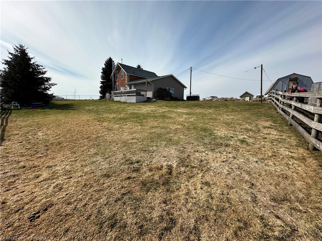 Single Family Residence sold at 8677 Wellington 7 Road, Mapleton, Rural Mapleton, N0G 2P0 - MLS: 40702514