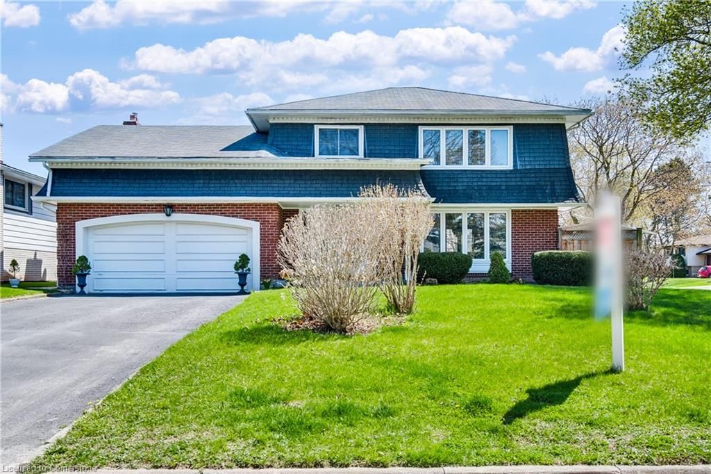 Single Family Residence for sale at 50 Royal York Road, St. Catharines, Lakeshore, L2N 2N9 - MLS: 40702780