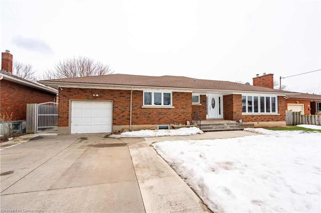 Single Family Residence for sale at 49 Nello Street, St. Catharines, Fairview, L2N 1G5 - MLS: 40702867