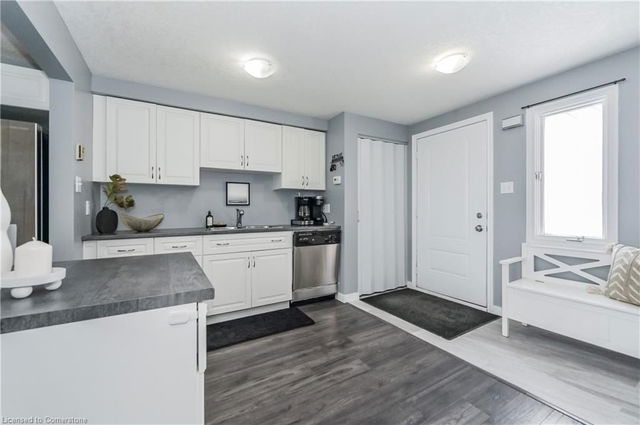 300 Stornoway Drive