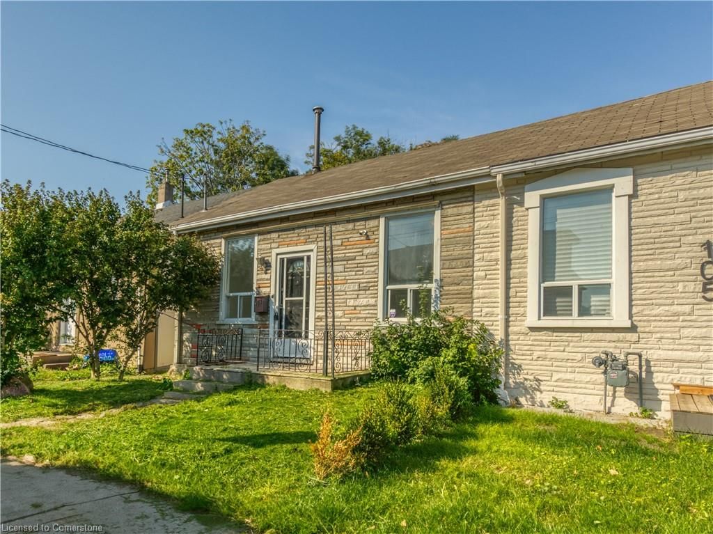 Single Family Residence for sale at 103 Emerald Street, Hamilton, Lansdale, L8L 5R5 - MLS: 40703412