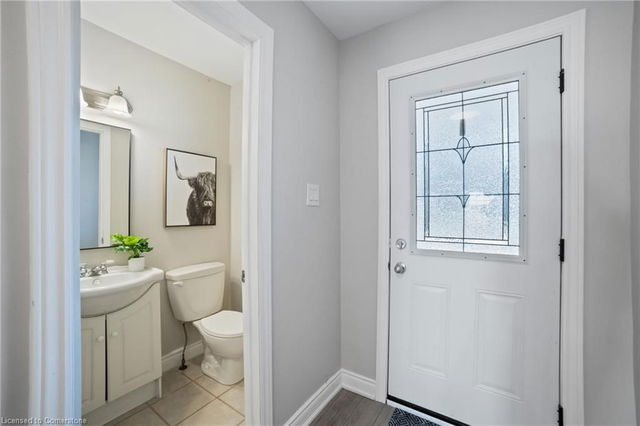 5267 Banting Court