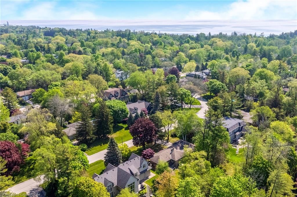 Single Family Residence for sale at 262 Alscot Crescent, Oakville, MO Morrison, L6J 4R4 - MLS: 40703596