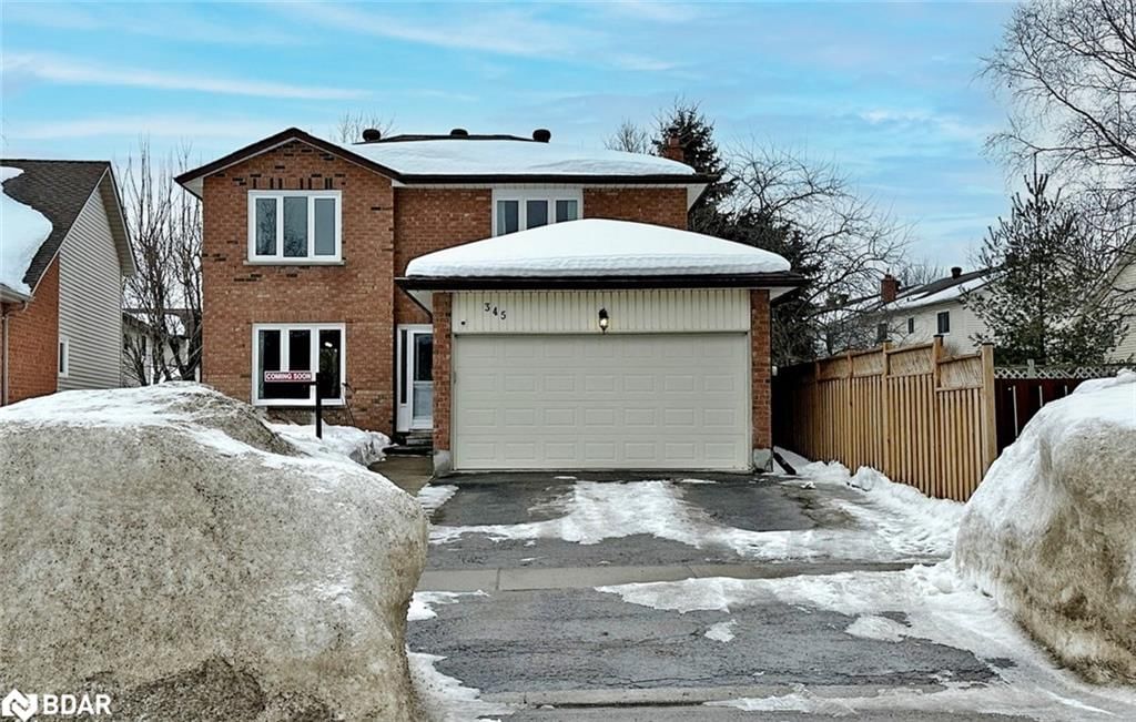 Single Family Residence for sale at 345 Hickling Trail, Barrie, East, L4M 5Z6 - MLS: 40703736