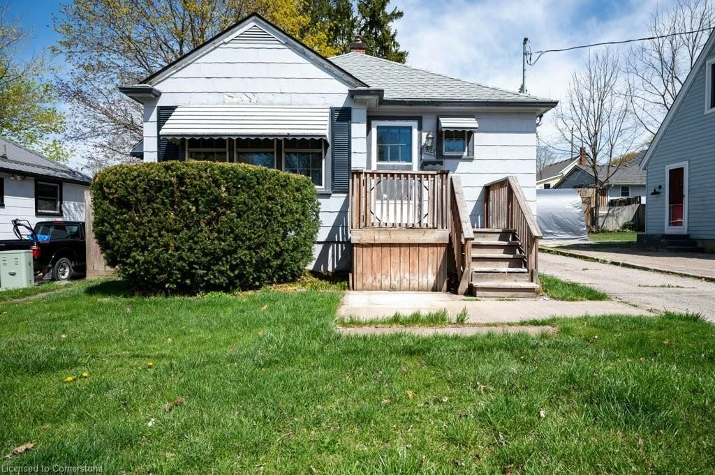 Single Family Residence for sale at 821 James Street, Woodstock, South, N4S 1R9 - MLS: 40703809