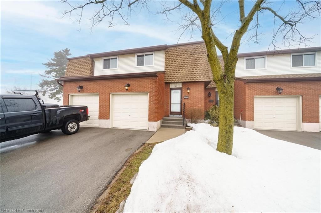 Row/Townhouse for sale at 2-899 Stone Church Road, Hamilton, Quinndale, L8W 1B2 - MLS: 40703836