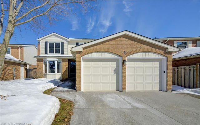 9 Old Maple Lane