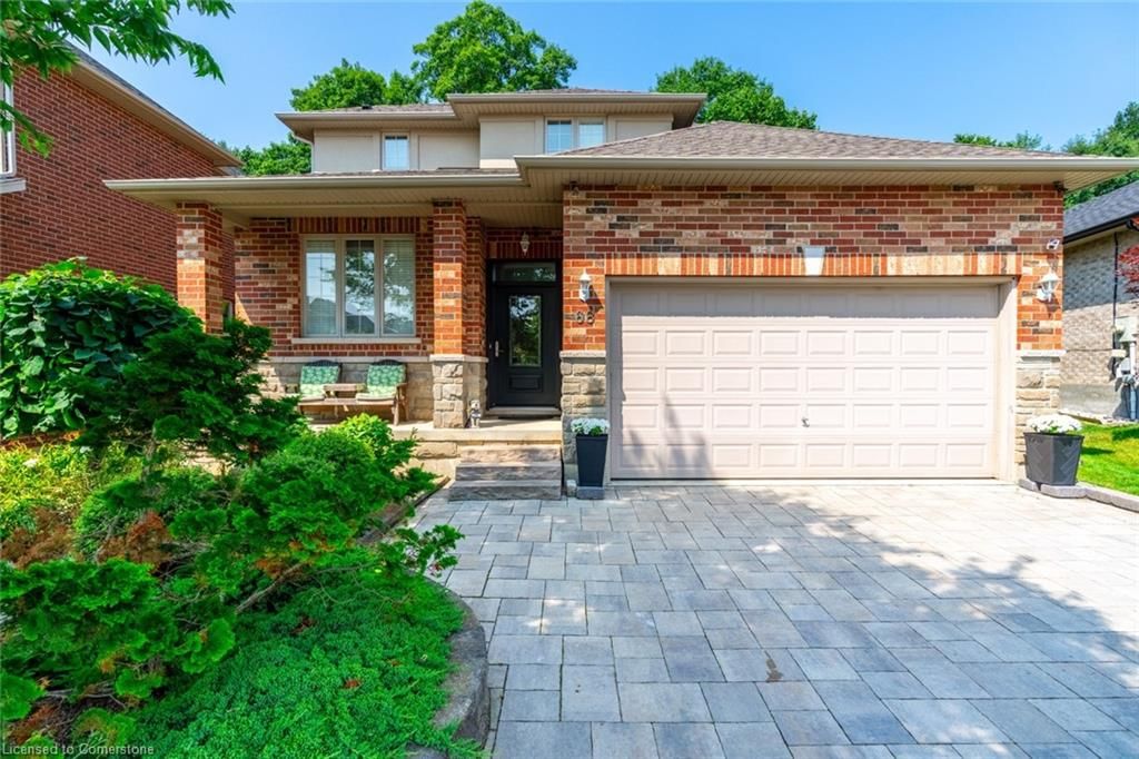 Single Family Residence for sale at 68 Newcombe Road, Dundas, Governor, L9H 7T3 - MLS: 40704237