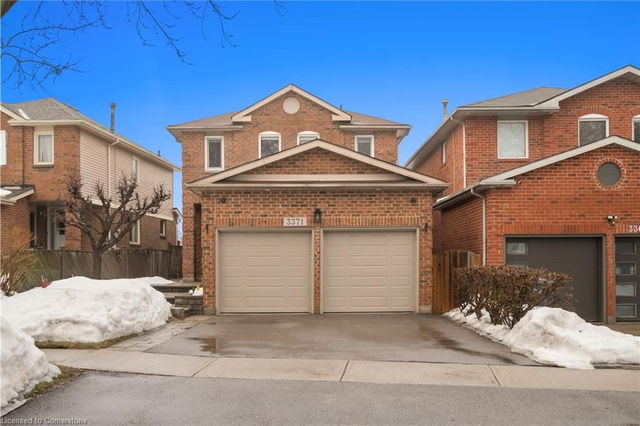 3371 Chartrand Crescent