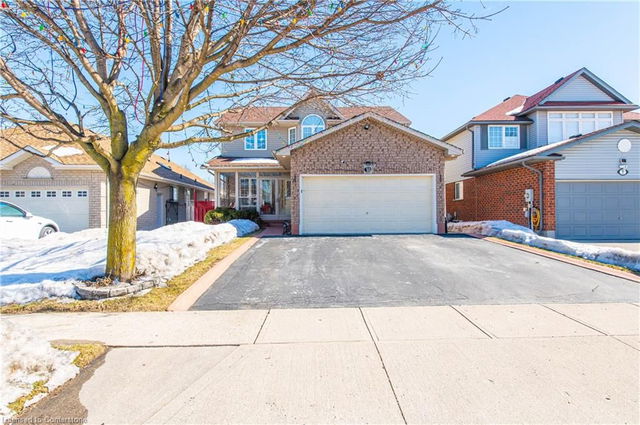11 Country Club Drive
