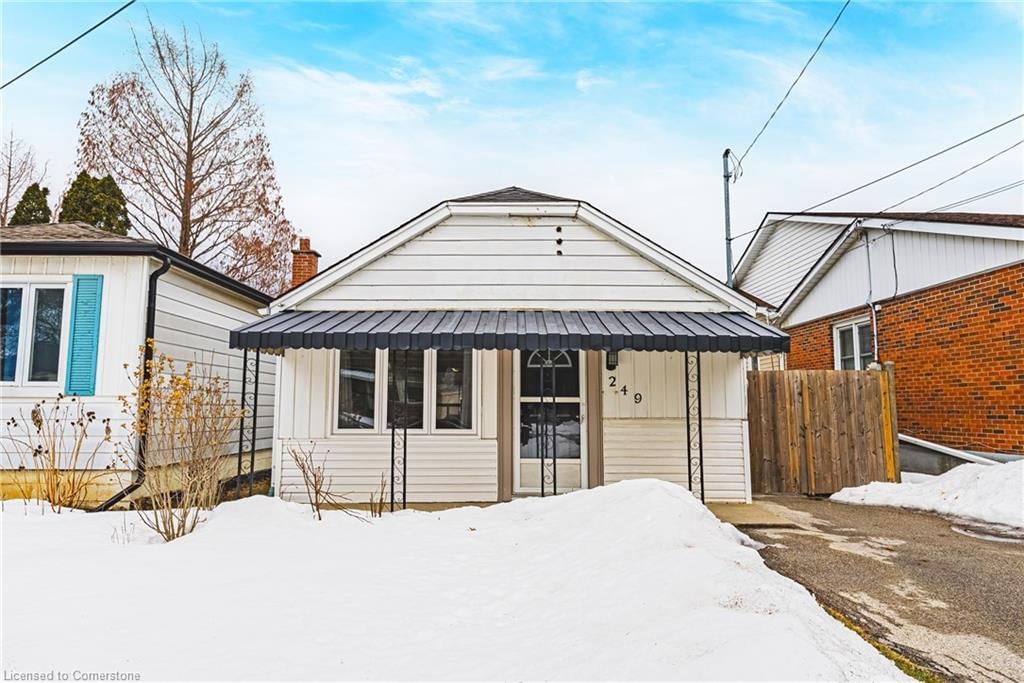 Single Family Residence for sale at 249 East 43rd Street, Hamilton, Sunninghill, L8T 3C4 - MLS: 40704736