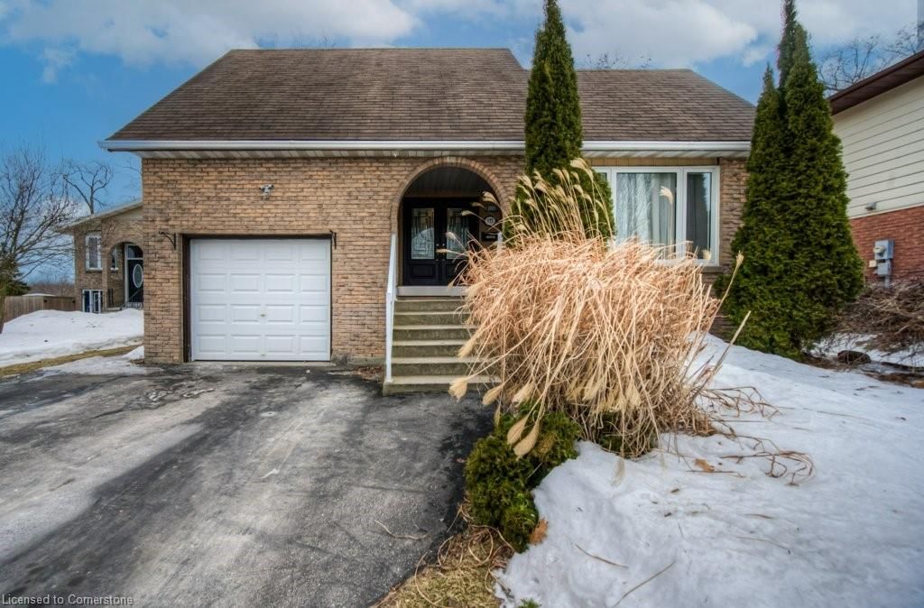 Single Family Residence sold at 177 Wedgewood Drive, Cambridge, St Andrews/Southwood, N1S 4P7 - MLS: 40704747