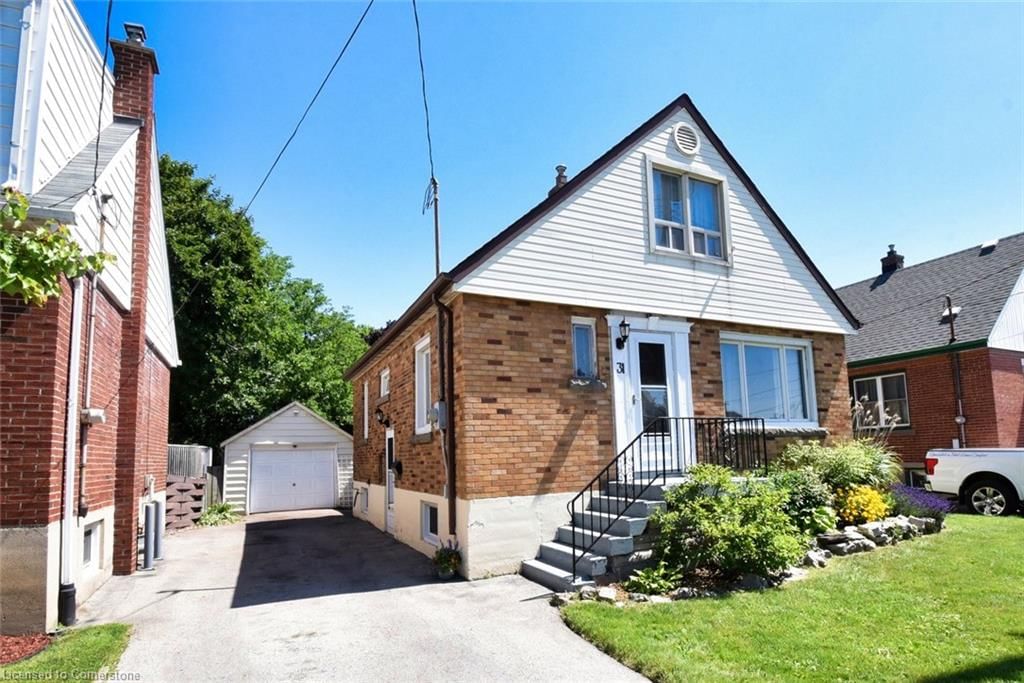 Single Family Residence for sale at 31 Russell Street, Hamilton, Eastmount, L8V 1J4 - MLS: 40704983