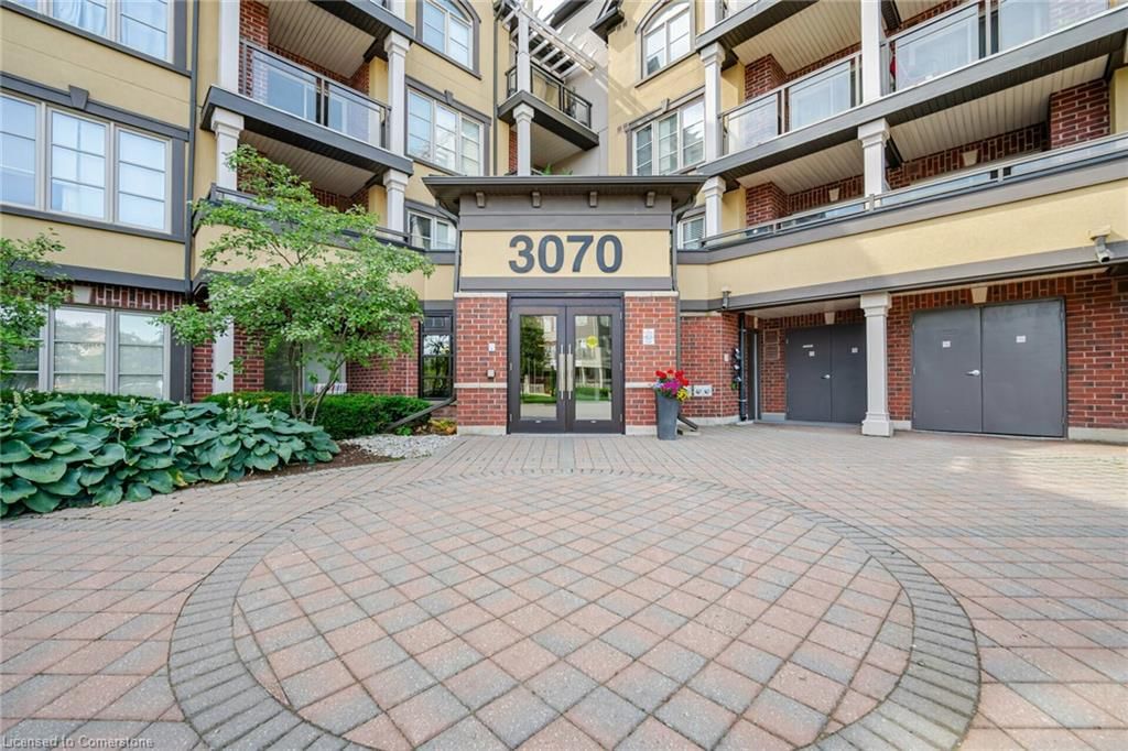 Condo/Apt Unit for sale at 105-3070 Rotary Way, Burlington, Alton Central, L7M 0H1 - MLS: 40705086