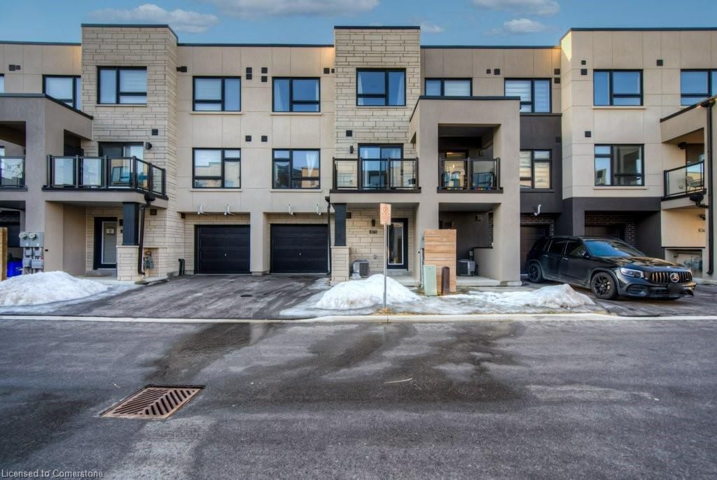 Row/Townhouse sold at 53-3171 Lotus Common, Burlington, Alton Central, L7M 2A9 - MLS: 40705123