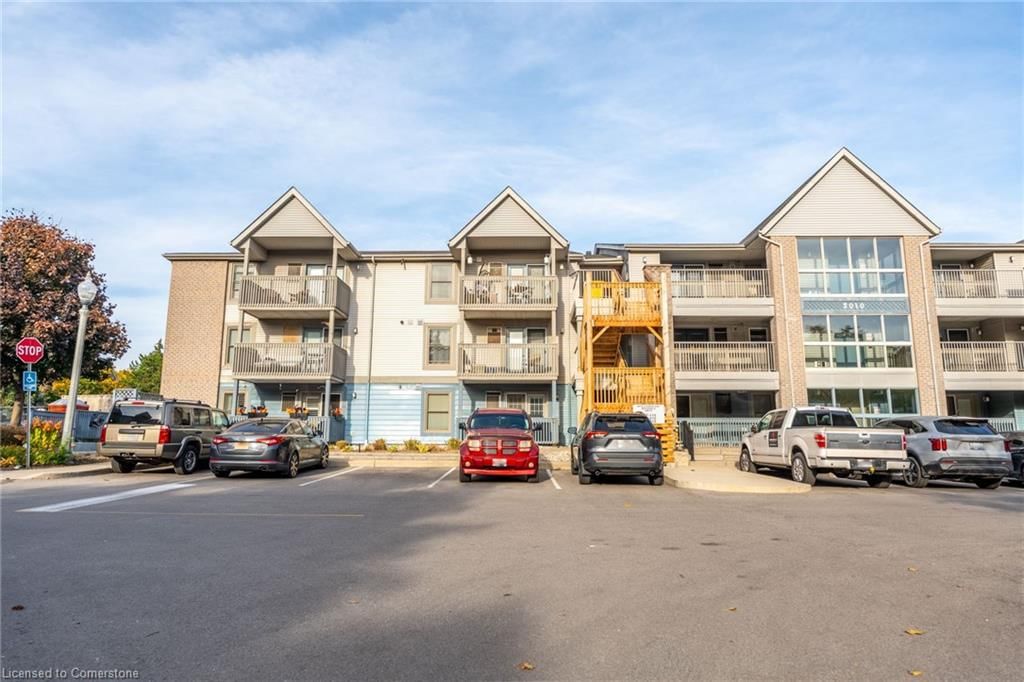 Condo/Apt Unit for sale at 109-2010 Cleaver Avenue, Burlington, Headon Forest, L7M 4C1 - MLS: 40705417