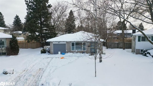 67 Rustic Crescent
