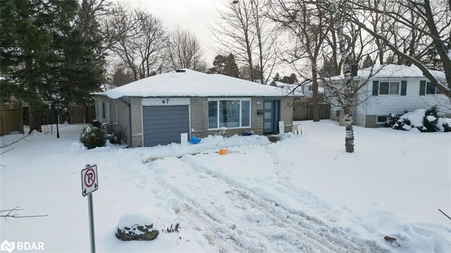 67 Rustic Crescent