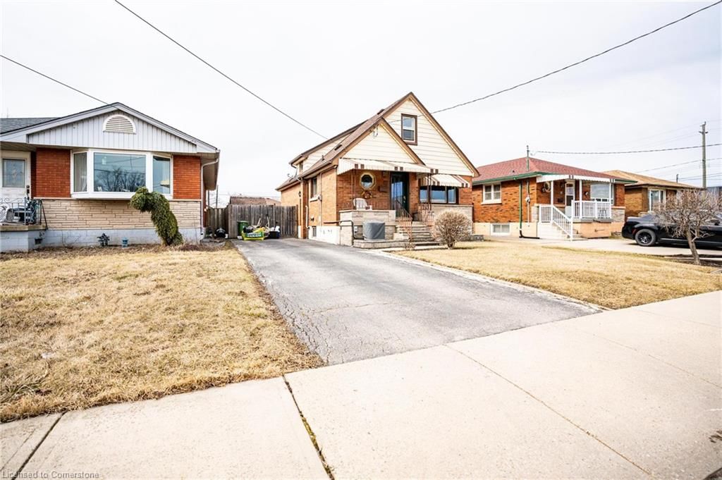 Single Family Residence for sale at 21 Shynal Avenue, Hamilton, Parkview, L8H 6J9 - MLS: 40706312