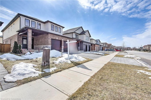 2925 Lemieux Walk