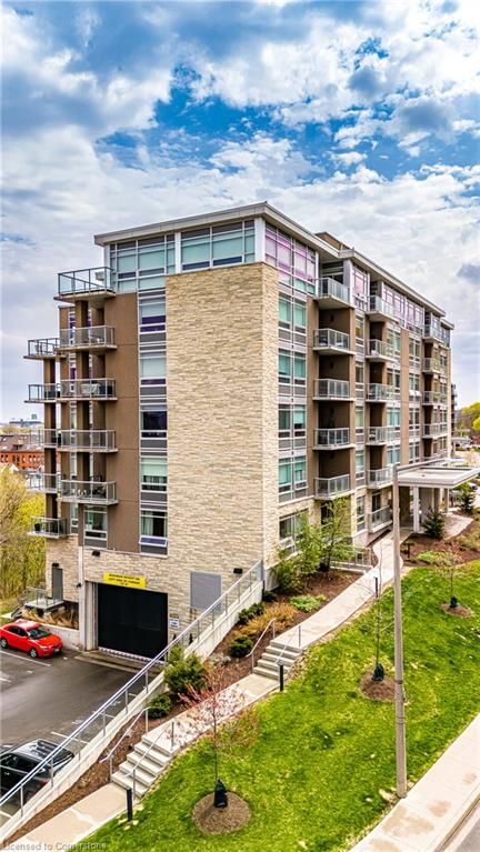 206 - 455 Charlton Avenue