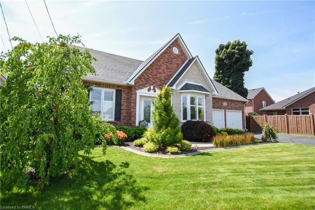 51 Queensway Drive