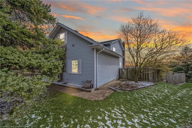 87 Lorilee Crescent