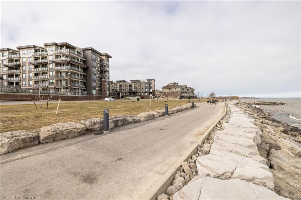 Condo/Apt Unit for sale at 217-40 Esplanade Lane Lane, Grimsby, Grimsby Beach (540), L3M 0G9 - MLS: 40707465