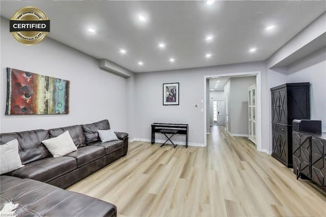 7 Joseph Street
