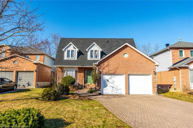 7 Creekwood Place