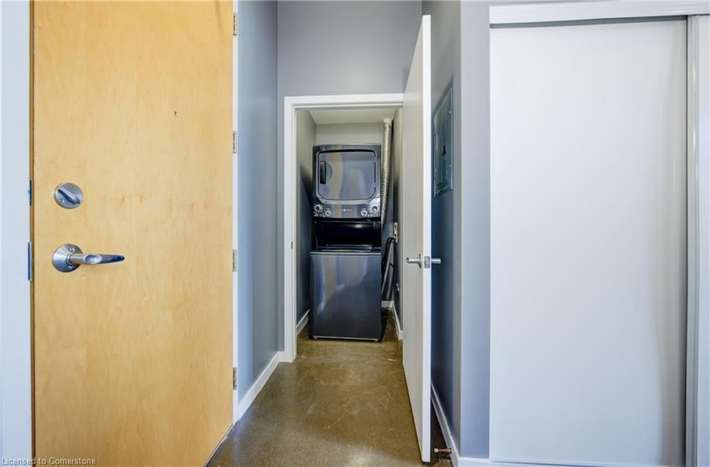 Condo/Apt Unit sold at 526-404 King Street, Kitchener, Downtown Kitchener/East Ward, N2G 4Z9 - MLS: 40708503