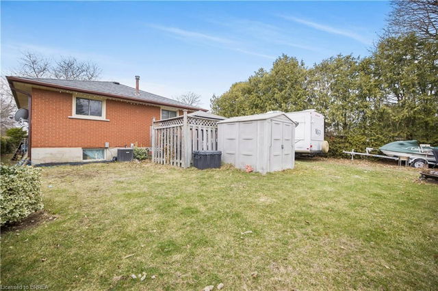 6 Robroy Court
