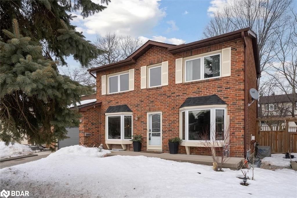 Single Family Residence for sale at 33 Pepler Place, Barrie, Sunnidale, L4N 5E3 - MLS: 40709187