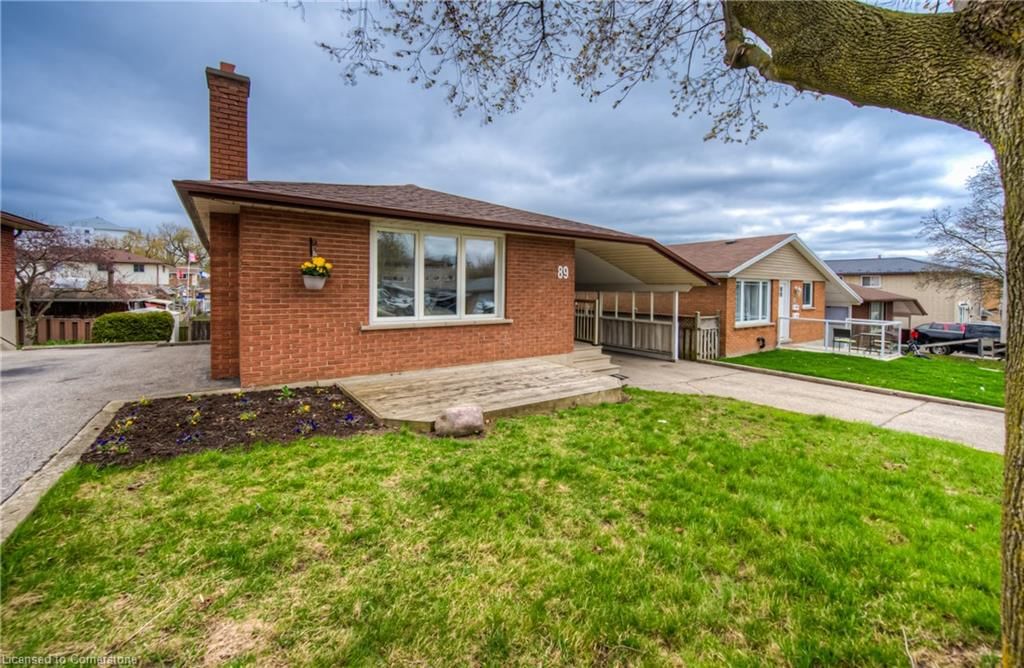 Single Family Residence for sale at 89 Lowrey Avenue, Cambridge, Glenview, Lincoln, Oak, N1R 4Z7 - MLS: 40709378