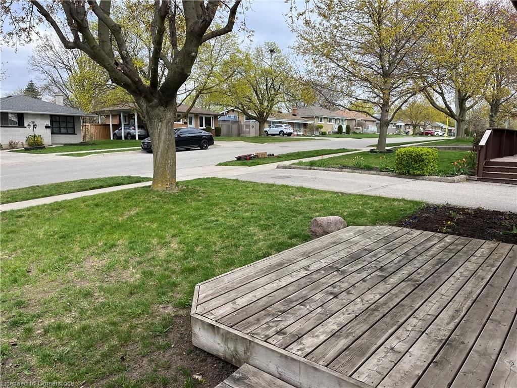Single Family Residence for sale at 89 Lowrey Avenue, Cambridge, Glenview, Lincoln, Oak, N1R 4Z7 - MLS: 40709378