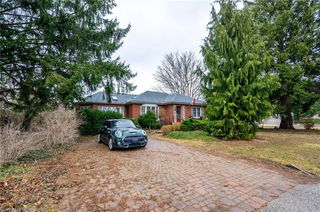 281 North Shore Boulevard W