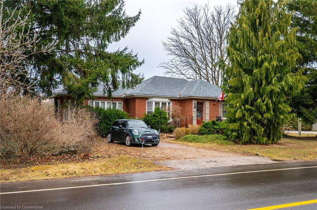 281 North Shore Boulevard W