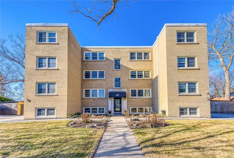 288 Reynolds Street #1, Oakville, Ontario