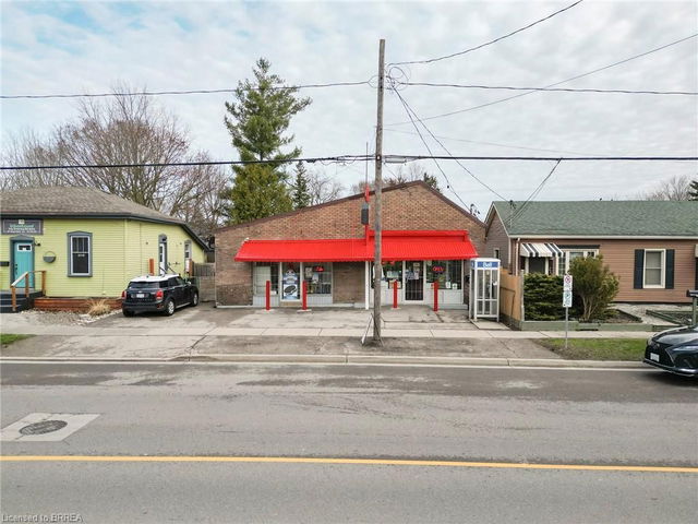 215 Grand River Avenue