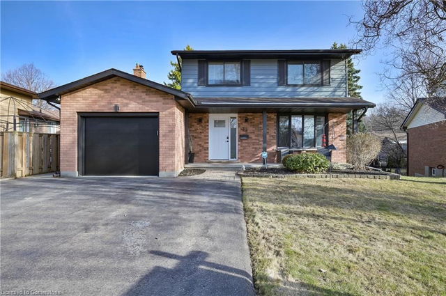 39 Martinglen Crescent