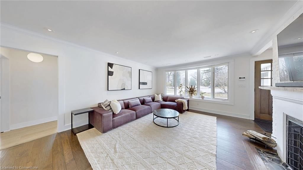 Single Family Residence for sale at 591 Leonard Court, Burlington, Aldershot South, L7T 2P4 - MLS: 40710532