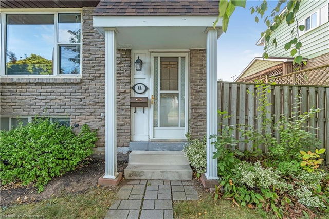 88 Rand Street