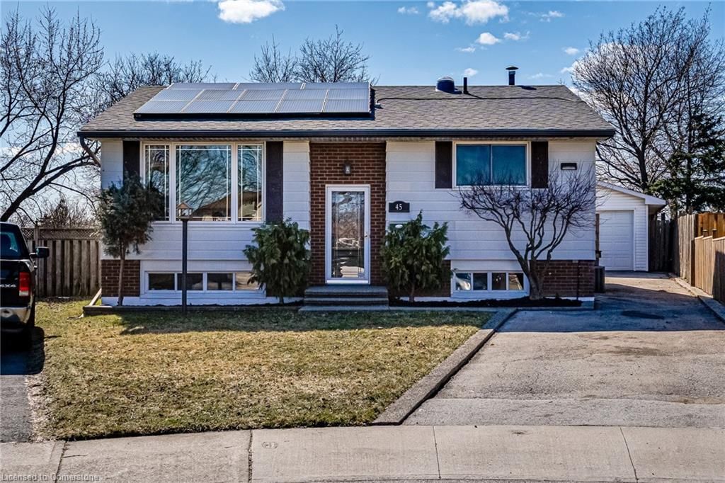 Single Family Residence for sale at 45 Brett Court, Hamilton, Berrisfield, L8T 4R7 - MLS: 40710652